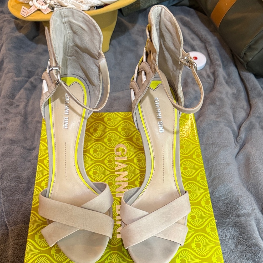 Women’s size 9.5, with 5” strappy heels, Gianni Bini nude/white/yellow.